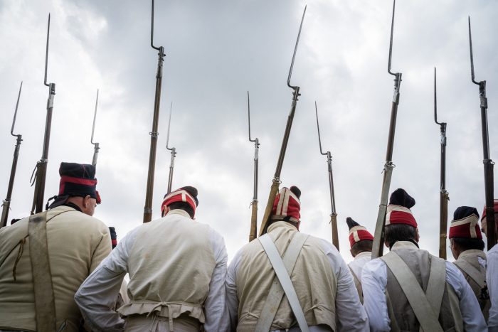 Dani Oshi to judge photo series contest Dani Oshi to judge photo series contest